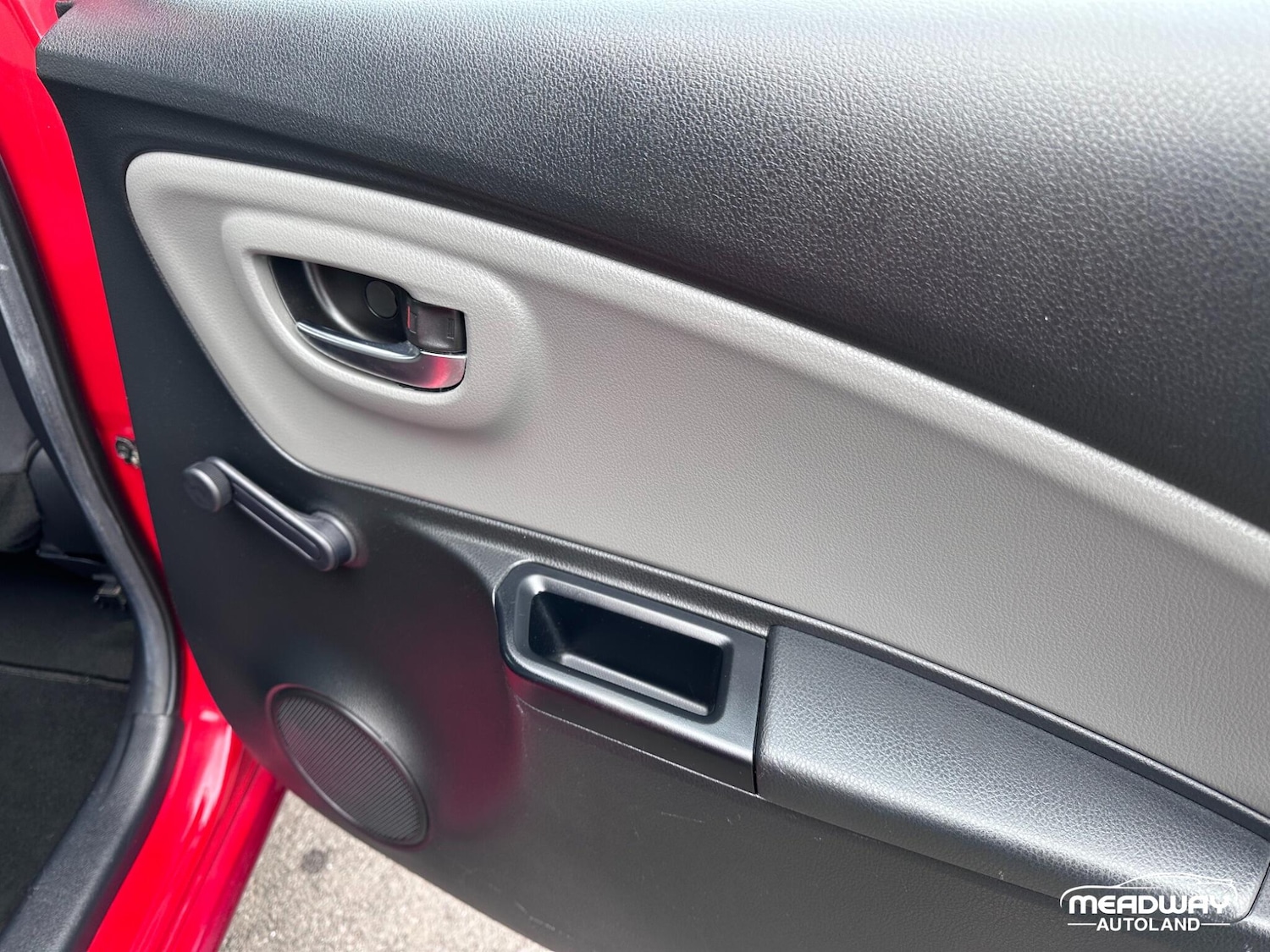 Used Toyota Yaris for sale - 78136358: Photo 31