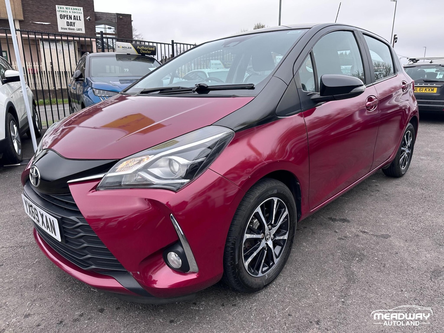 Used Toyota Yaris for sale - 78136358: Photo 5