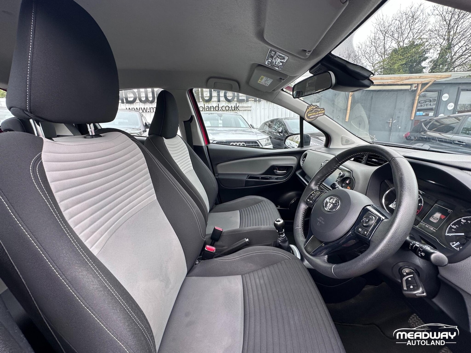 Used Toyota Yaris for sale - 78136358: Photo 6