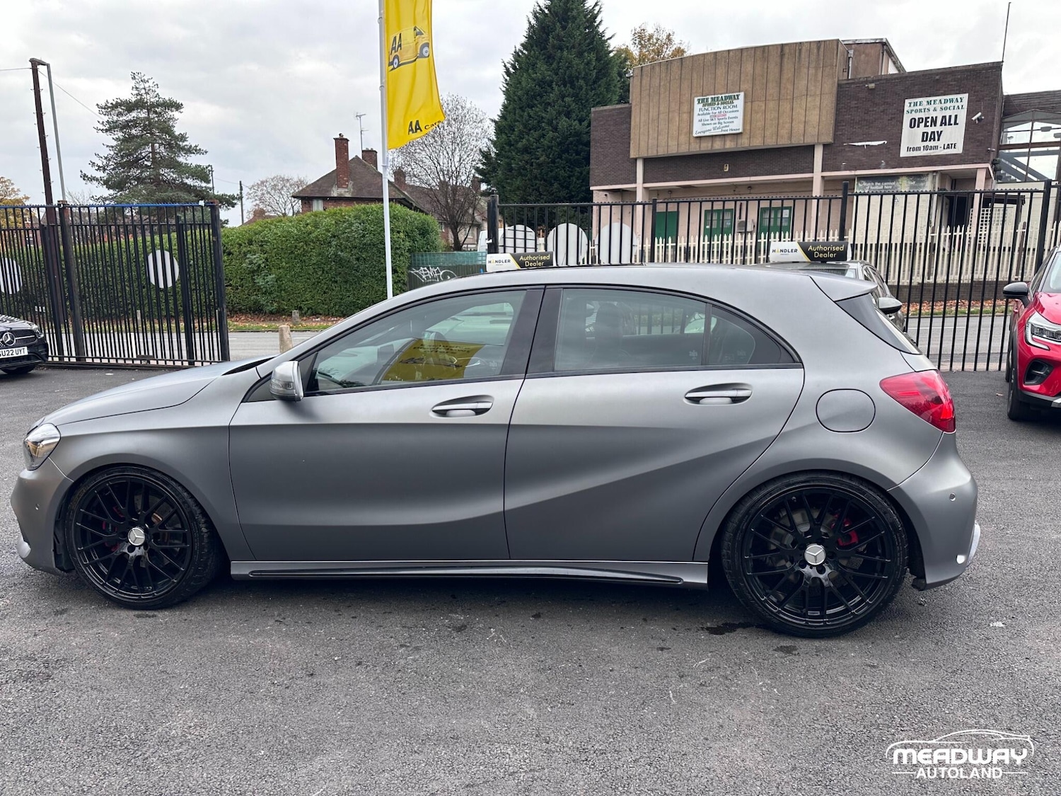 Used Mercedes-Benz A-Class 2017 for sale - 76512974: Photo 5