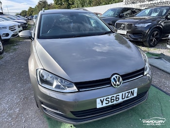 Used Volkswagen Golf 2016 for sale - 75857651: Photo