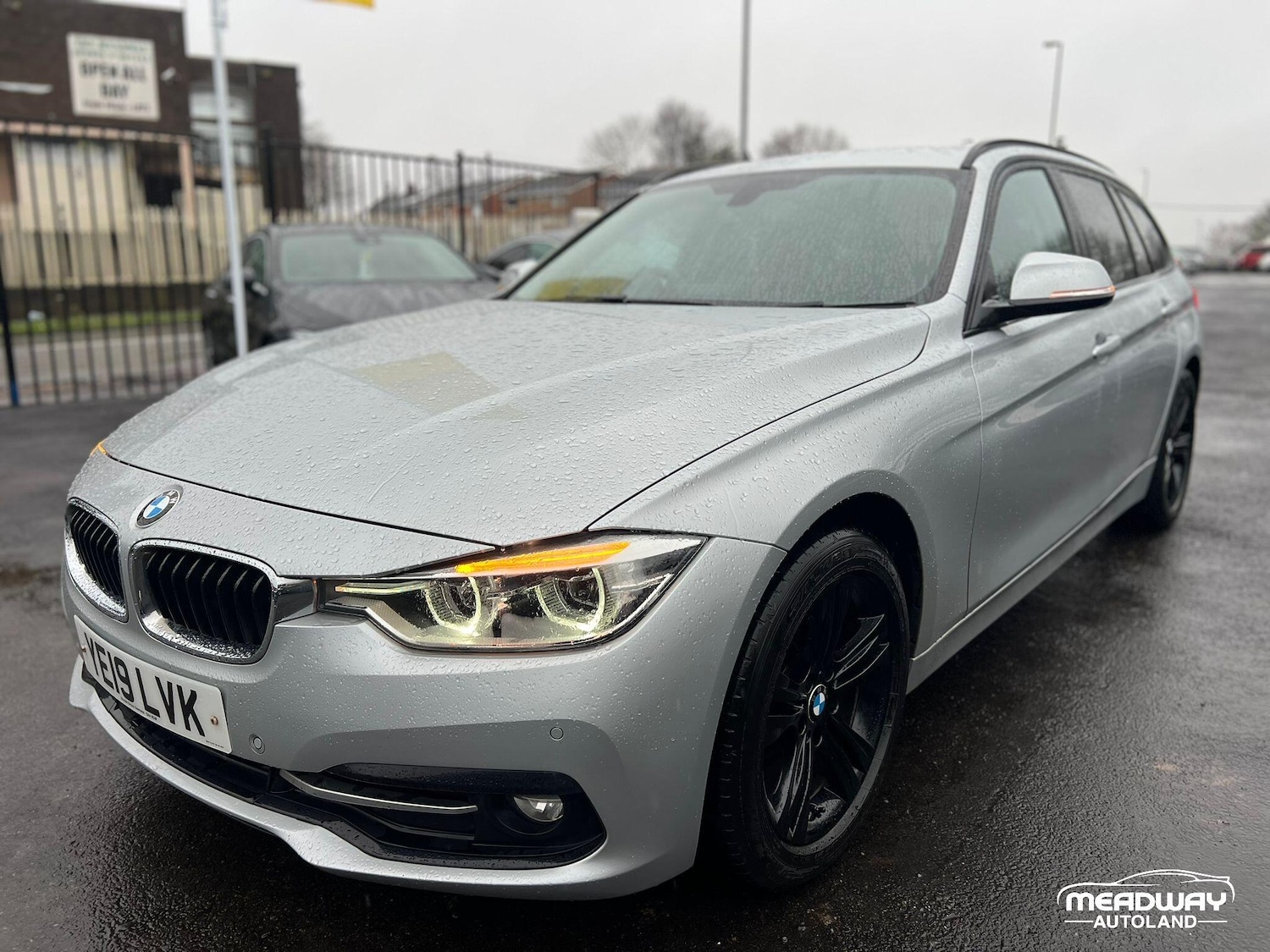 Used BMW 3 Series 2019 for sale - 77215410: Photo 15