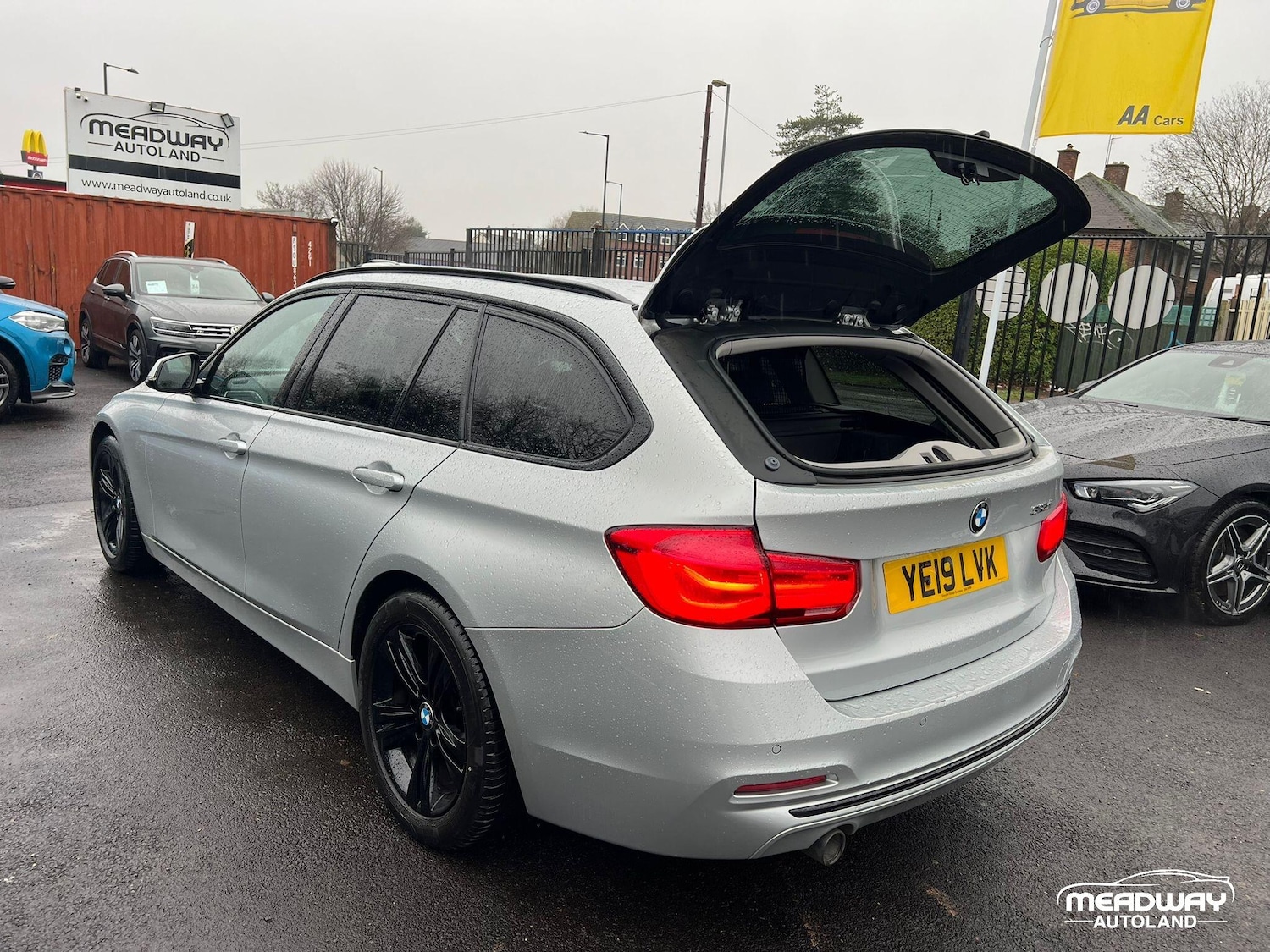 Used BMW 3 Series 2019 for sale - 77215410: Photo 17