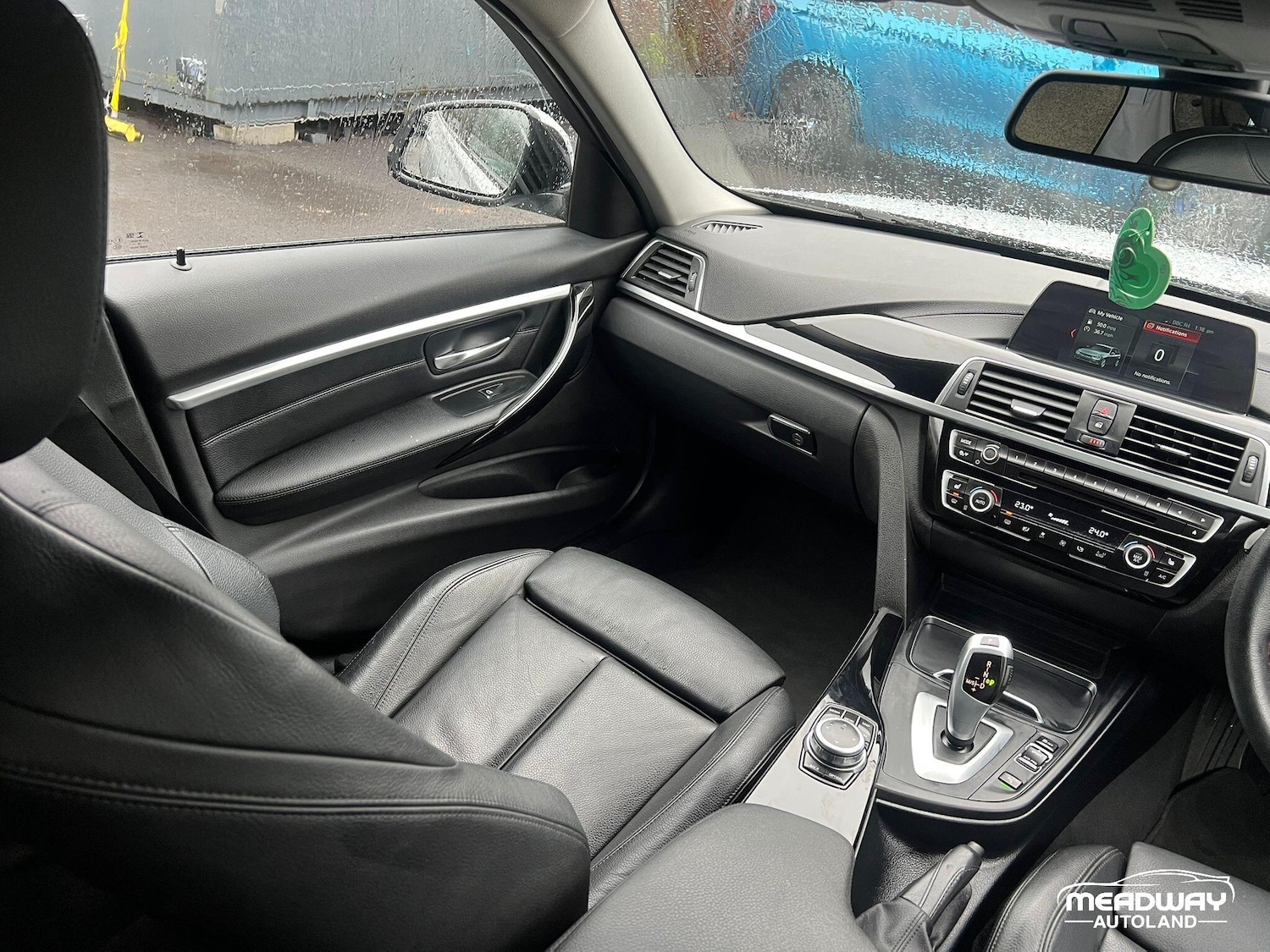 Used BMW 3 Series 2019 for sale - 77215410: Photo 31