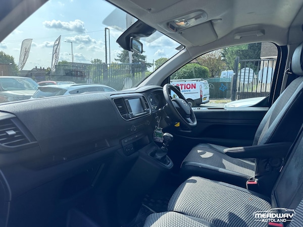 Used Toyota ProAce 2023 for sale - 75599946: Photo 16