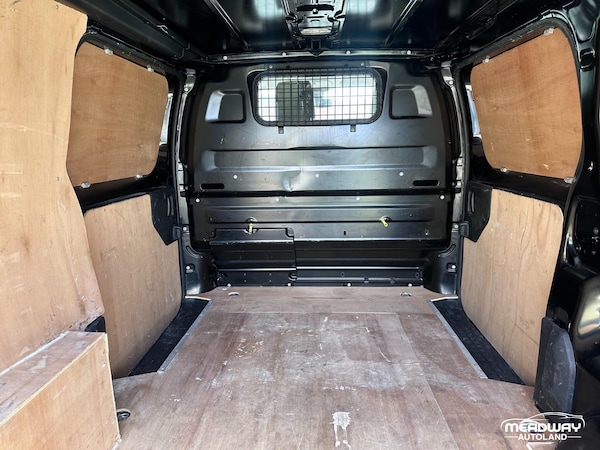 Used Toyota ProAce 2023 for sale - 75599946: Photo 30