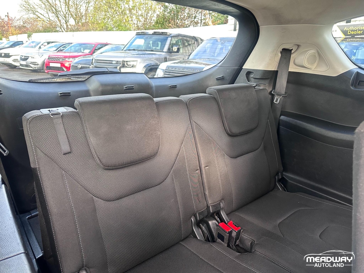 Used Ford S-Max 2017 for sale - 76521905: Photo 24