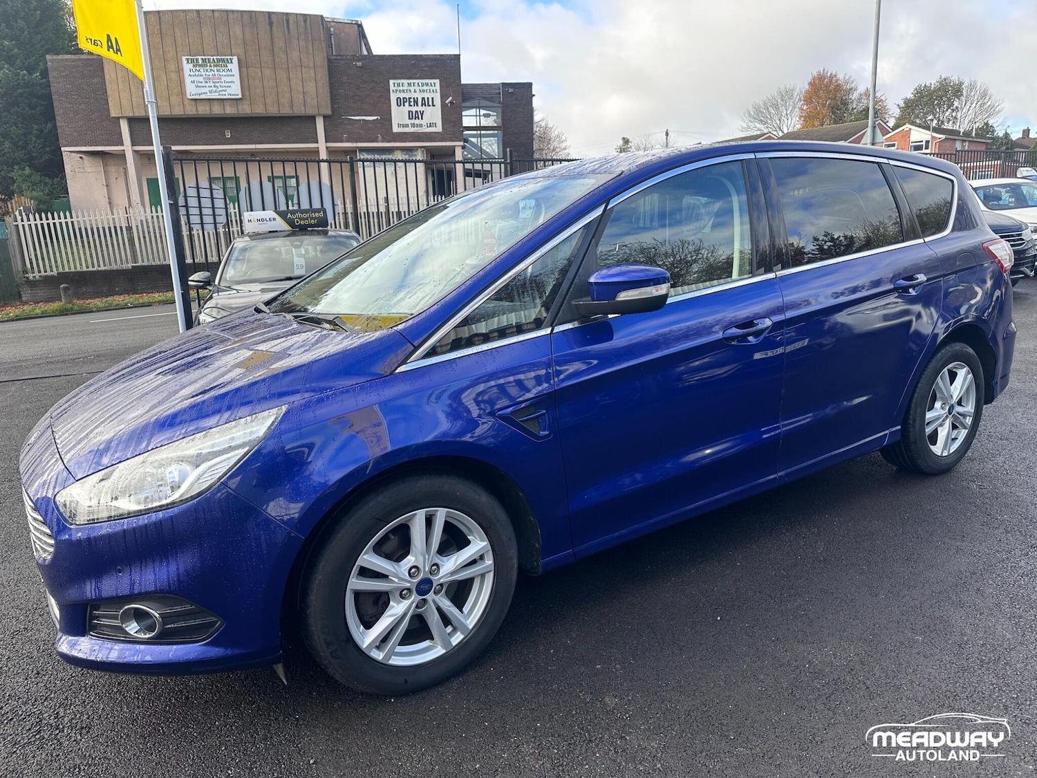 Used Ford S-Max 2017 for sale - 76521905: Photo 8