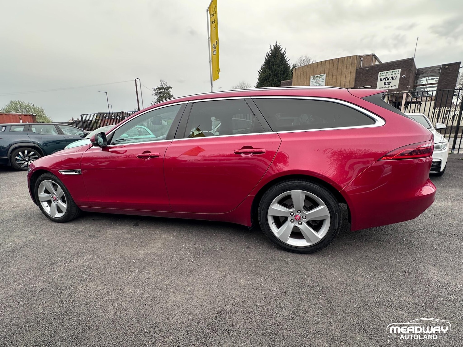 Used Jaguar XF 2019 for sale - 78203926: Photo 11