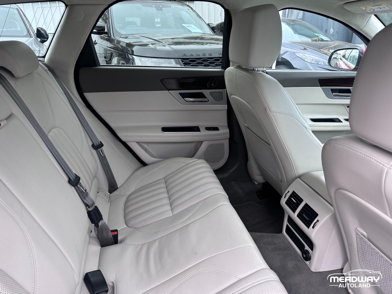 Used Jaguar XF 2019 for sale - 78203926: Photo 18