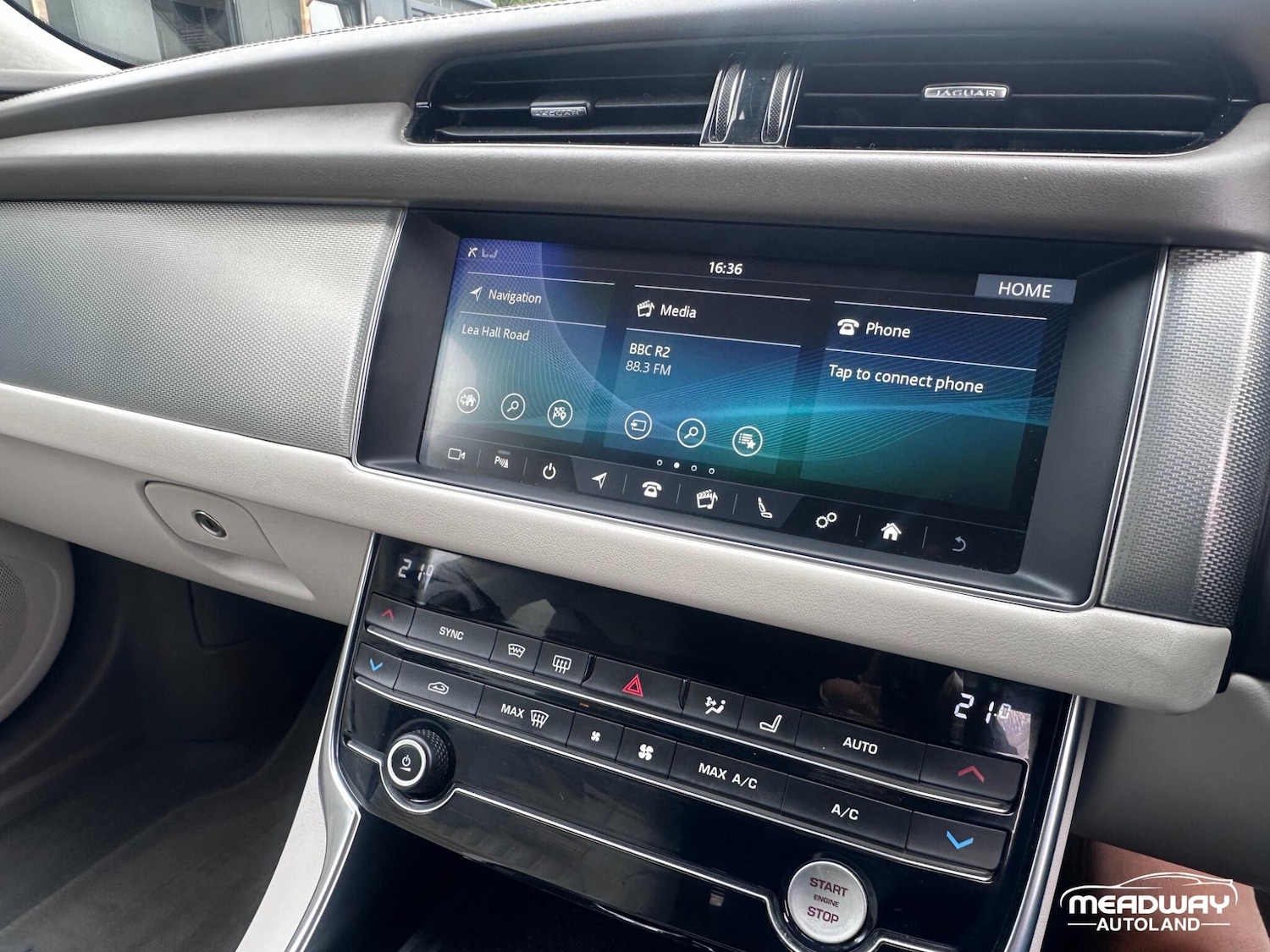 Used Jaguar XF 2019 for sale - 78203926: Photo 19