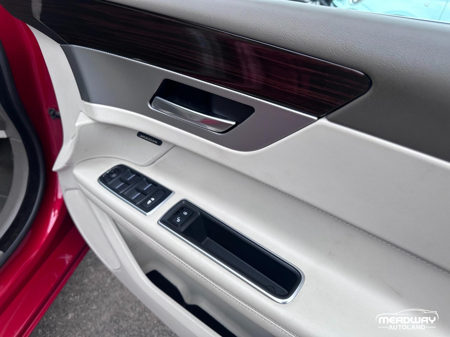 Used Jaguar XF 2019 for sale - 78203926: Photo 25