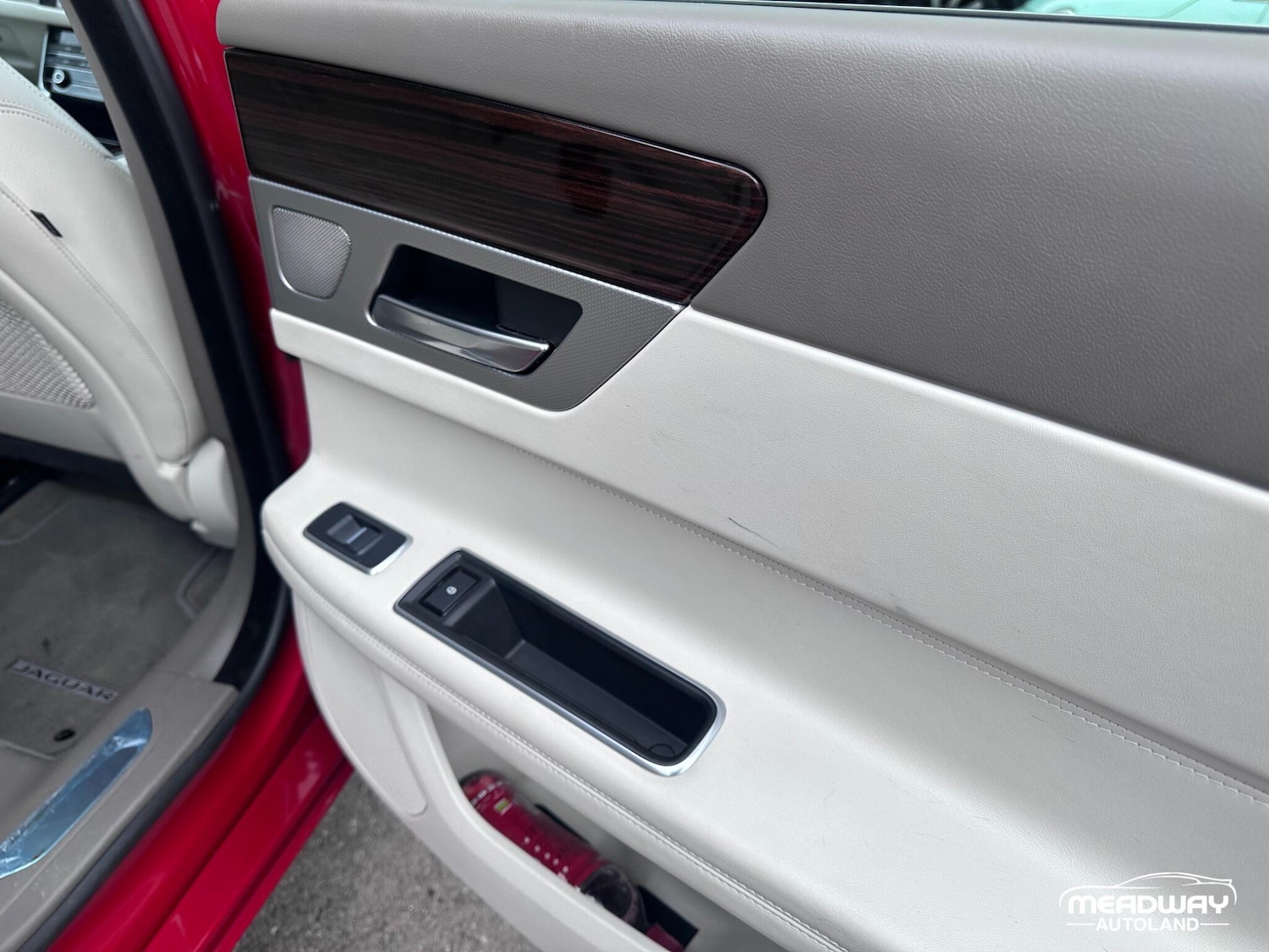 Used Jaguar XF 2019 for sale - 78203926: Photo 30