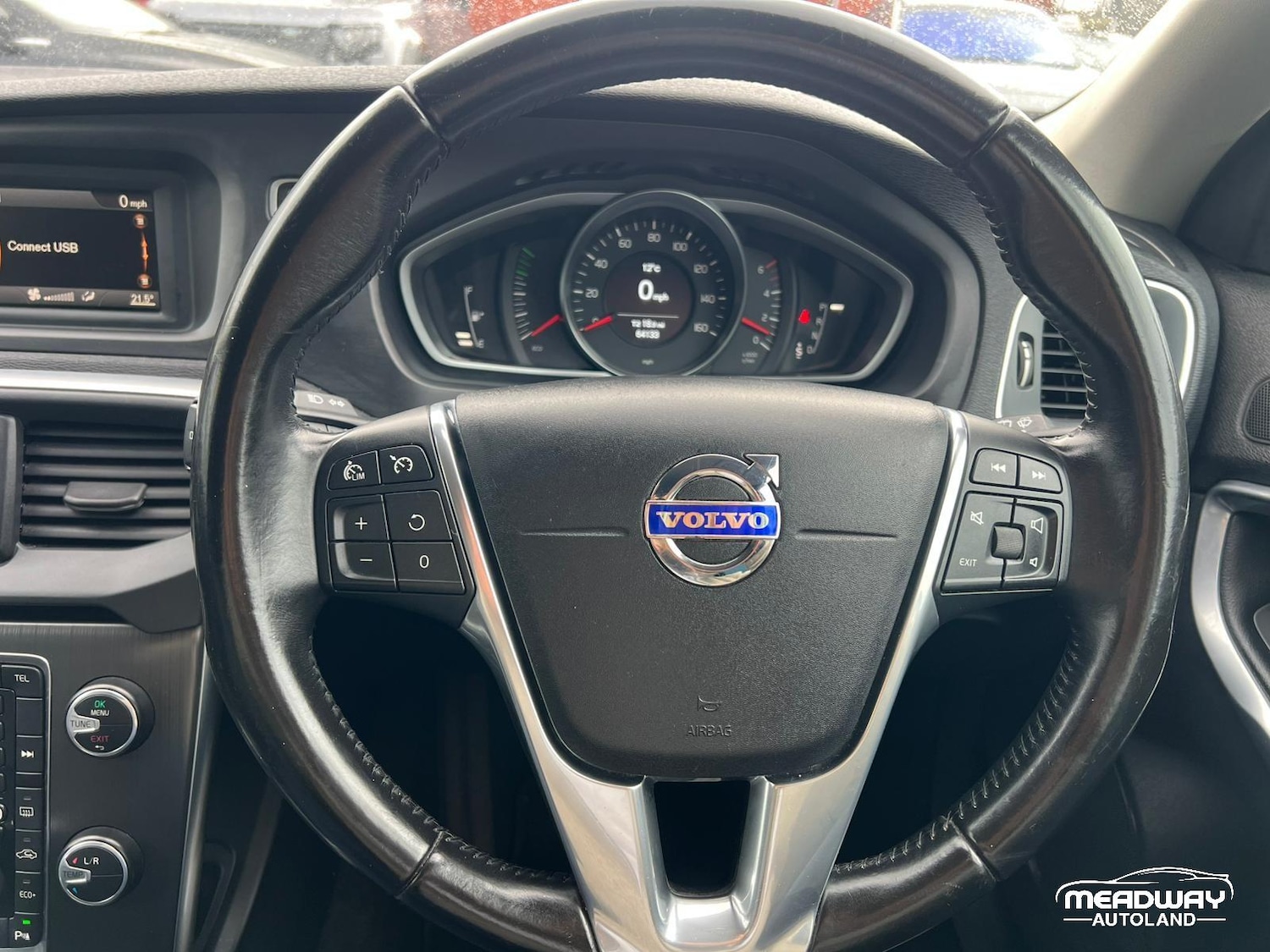 Used Volvo V40 Cross Country for sale - 77538455: Photo 28