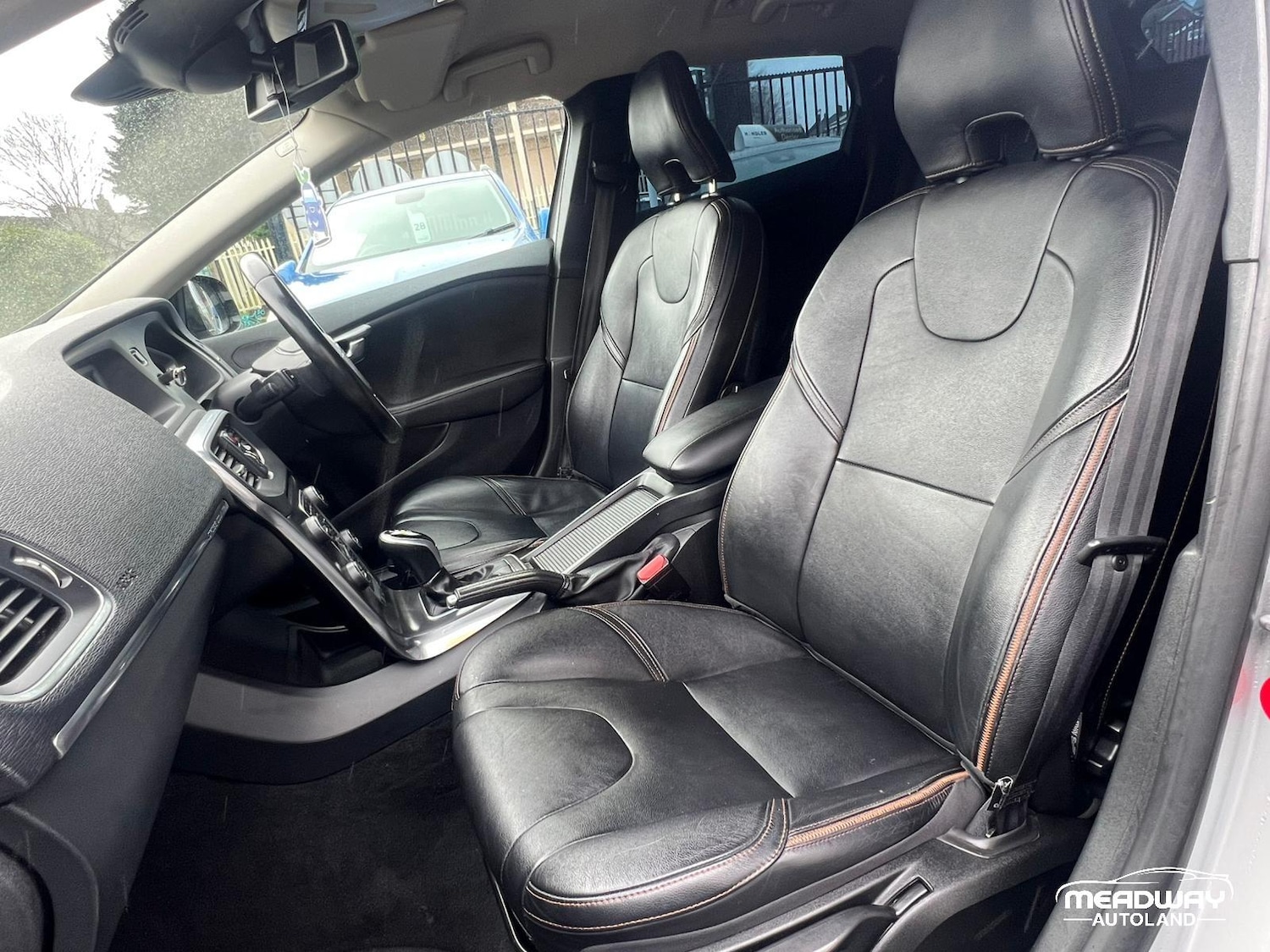 Used Volvo V40 Cross Country for sale - 77538455: Photo 30