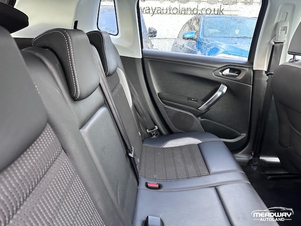 Used Peugeot 2008 2018 for sale - 74019523: Photo 20