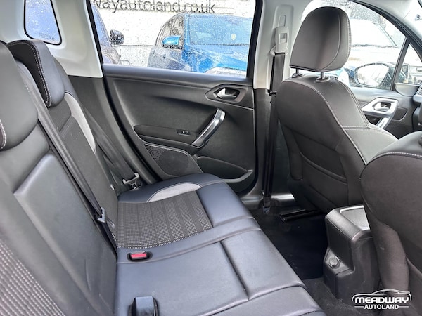 Used Peugeot 2008 2018 for sale - 74019523: Photo 21