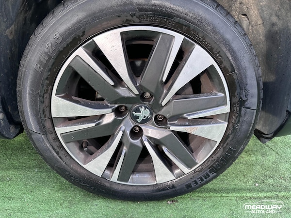 Used Peugeot 2008 2018 for sale - 74019523: Photo 26