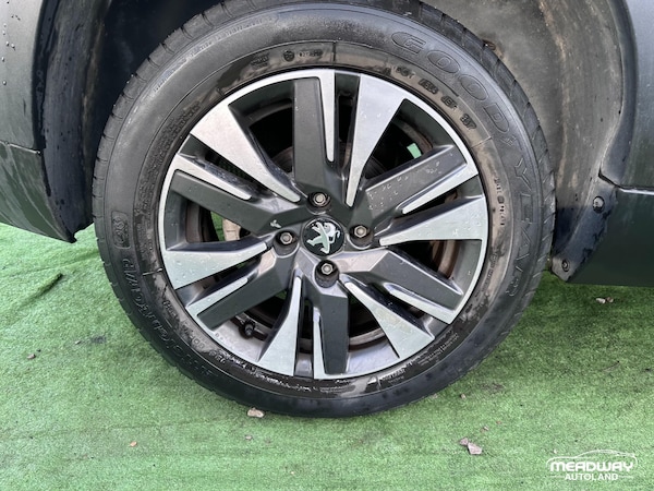 Used Peugeot 2008 2018 for sale - 74019523: Photo 27