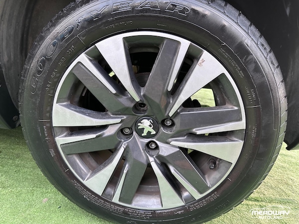 Used Peugeot 2008 2018 for sale - 74019523: Photo 29