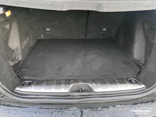 Used Peugeot 2008 2018 for sale - 74019523: Photo 31