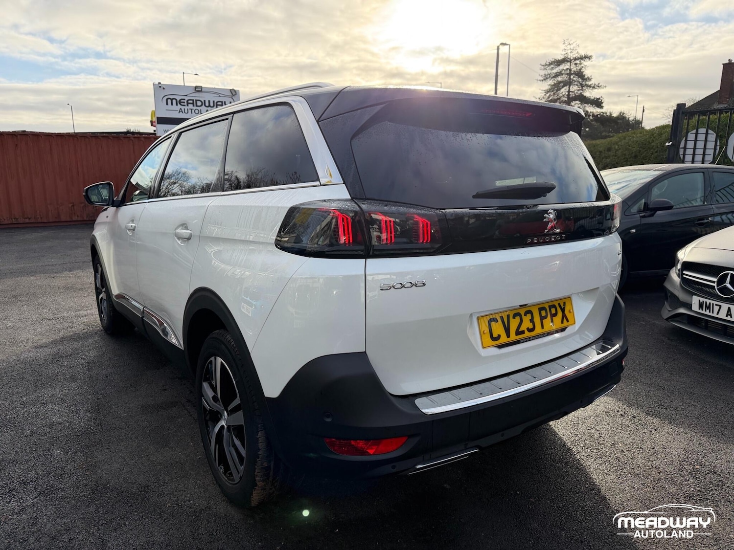 Used Peugeot 5008 2023 for sale - 76913648: Photo 13