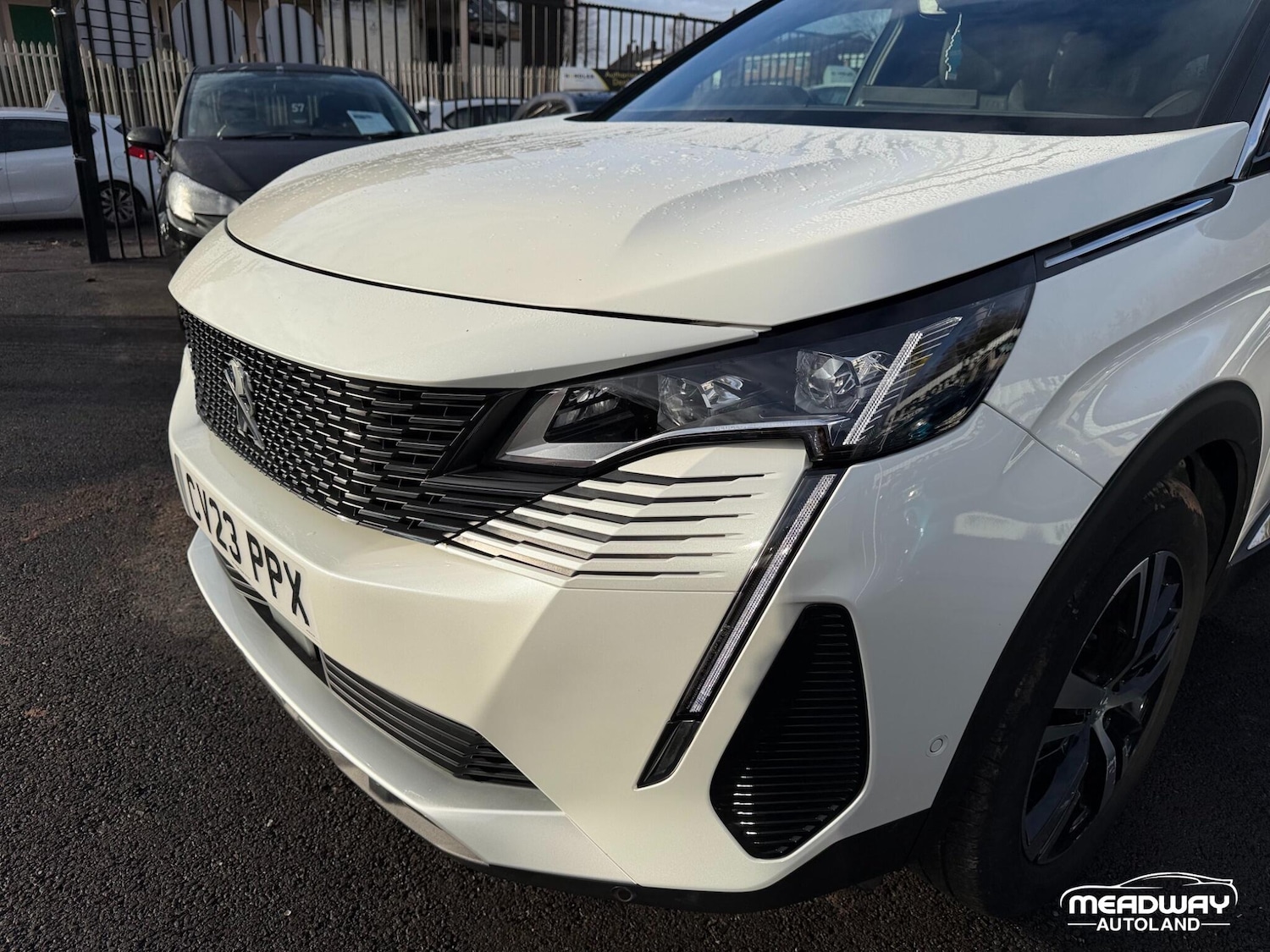 Used Peugeot 5008 2023 for sale - 76913648: Photo 32