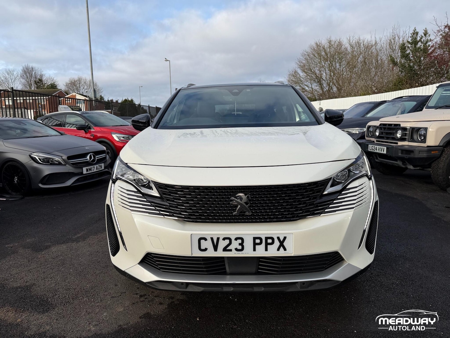 Used Peugeot 5008 2023 for sale - 76913648: Photo 5