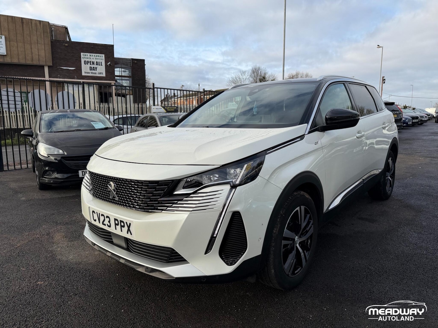Used Peugeot 5008 2023 for sale - 76913648: Photo 6