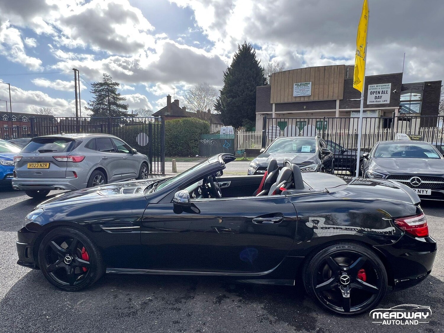 Used Mercedes-Benz SLK 2012 for sale - 77908673: Photo 19