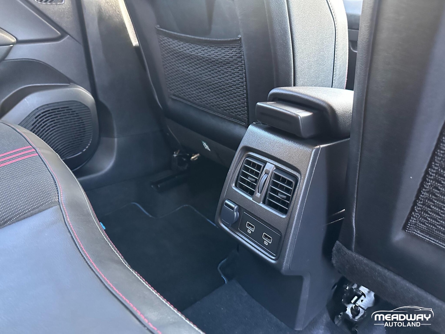 Used Renault Captur 2023 for sale - 77015245: Photo 34