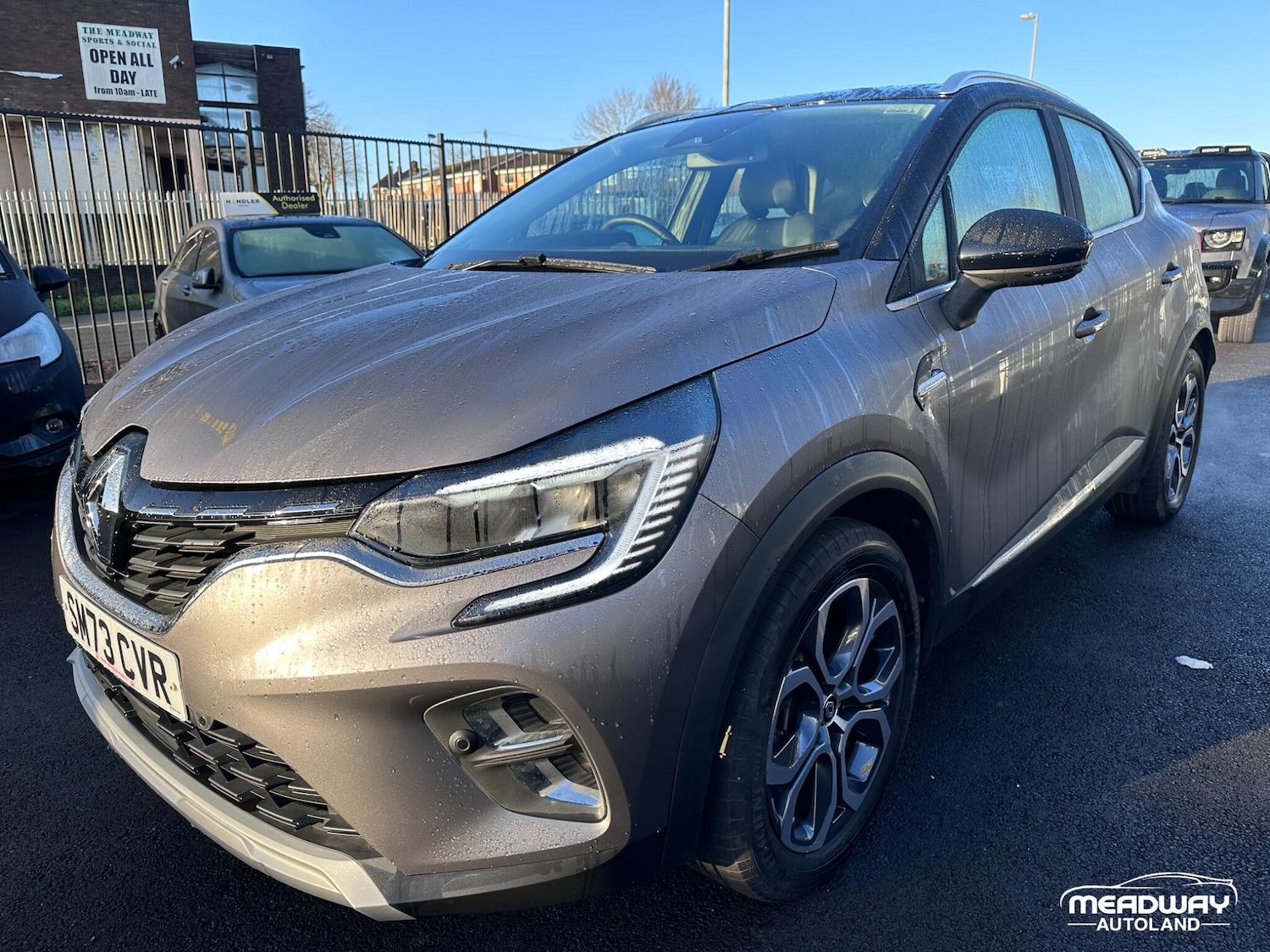 Used Renault Captur 2023 for sale - 77015245: Photo 5