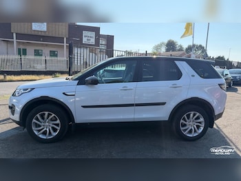 Used Land Rover Discovery Sport 2018 for sale - 79188765: Photo
