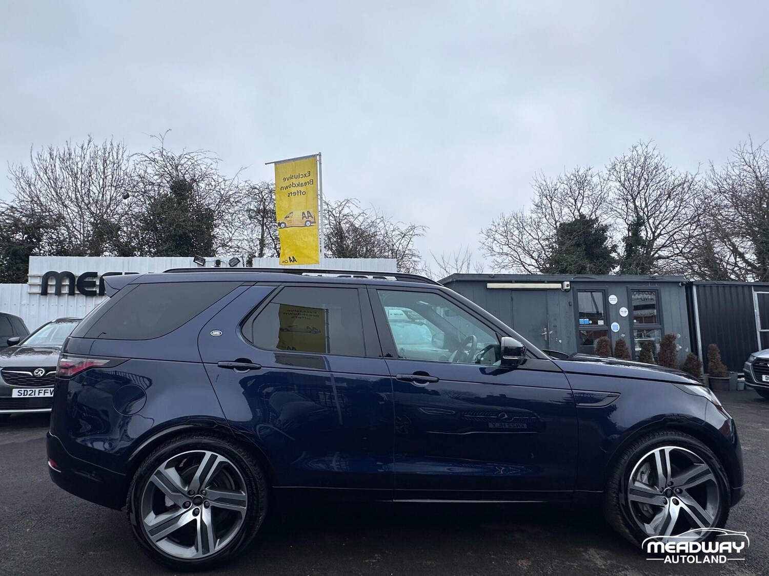 Used Land Rover Discovery 2023 for sale - 78148098: Photo 15