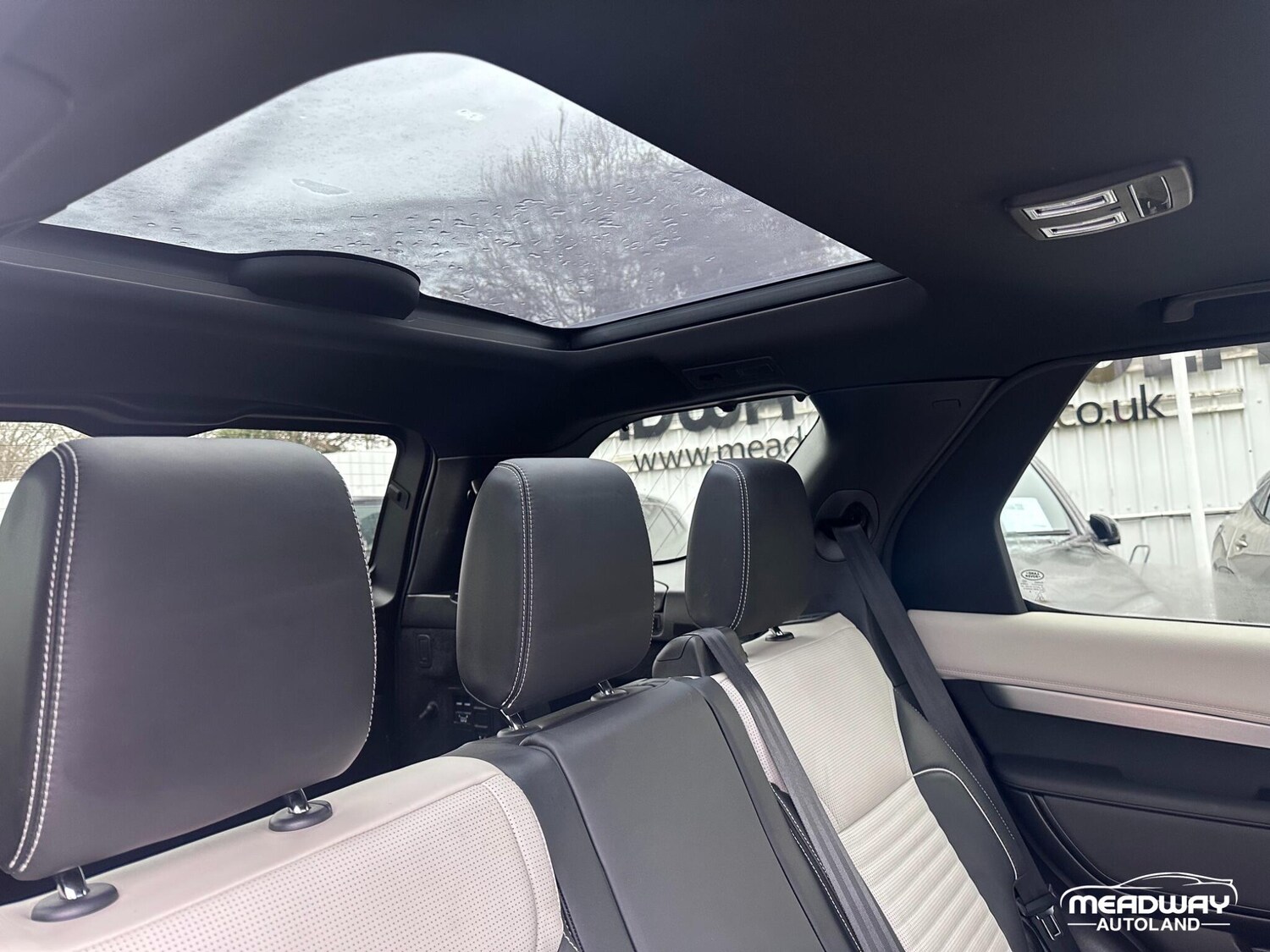 Used Land Rover Discovery 2023 for sale - 78148098: Photo 23