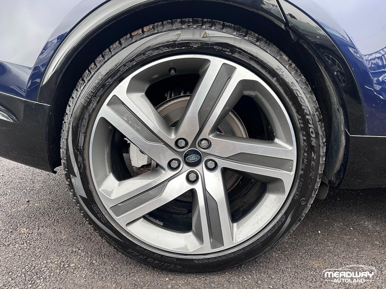 Used Land Rover Discovery 2023 for sale - 78148098: Photo 41