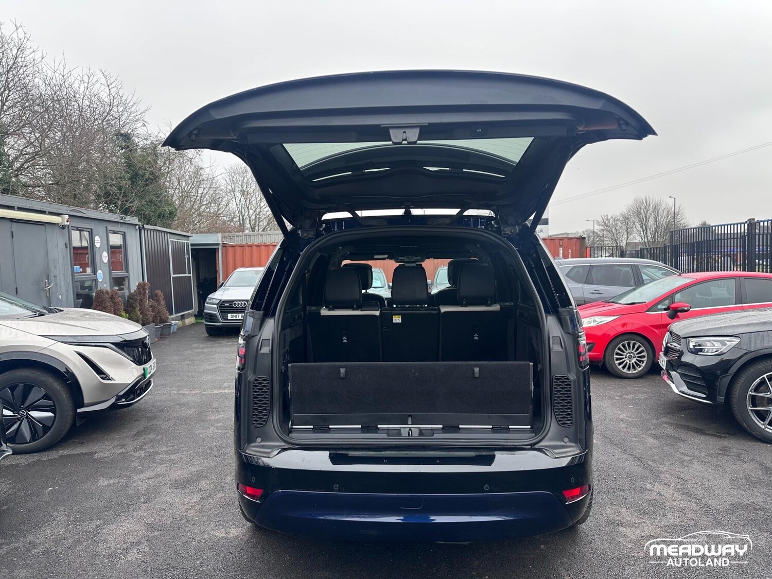 Used Land Rover Discovery 2023 for sale - 78148098: Photo 51