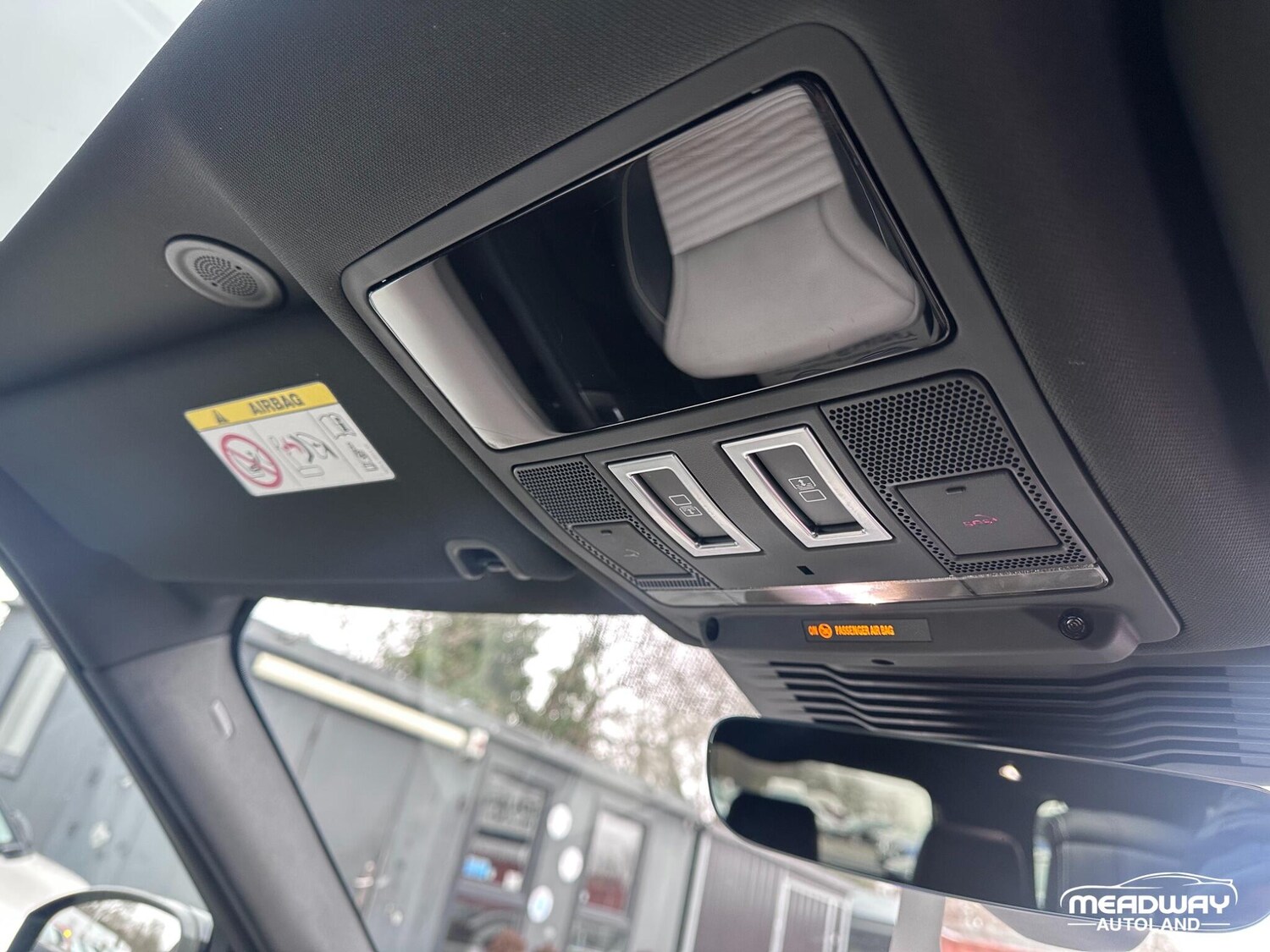 Used Land Rover Discovery 2023 for sale - 78148098: Photo 55