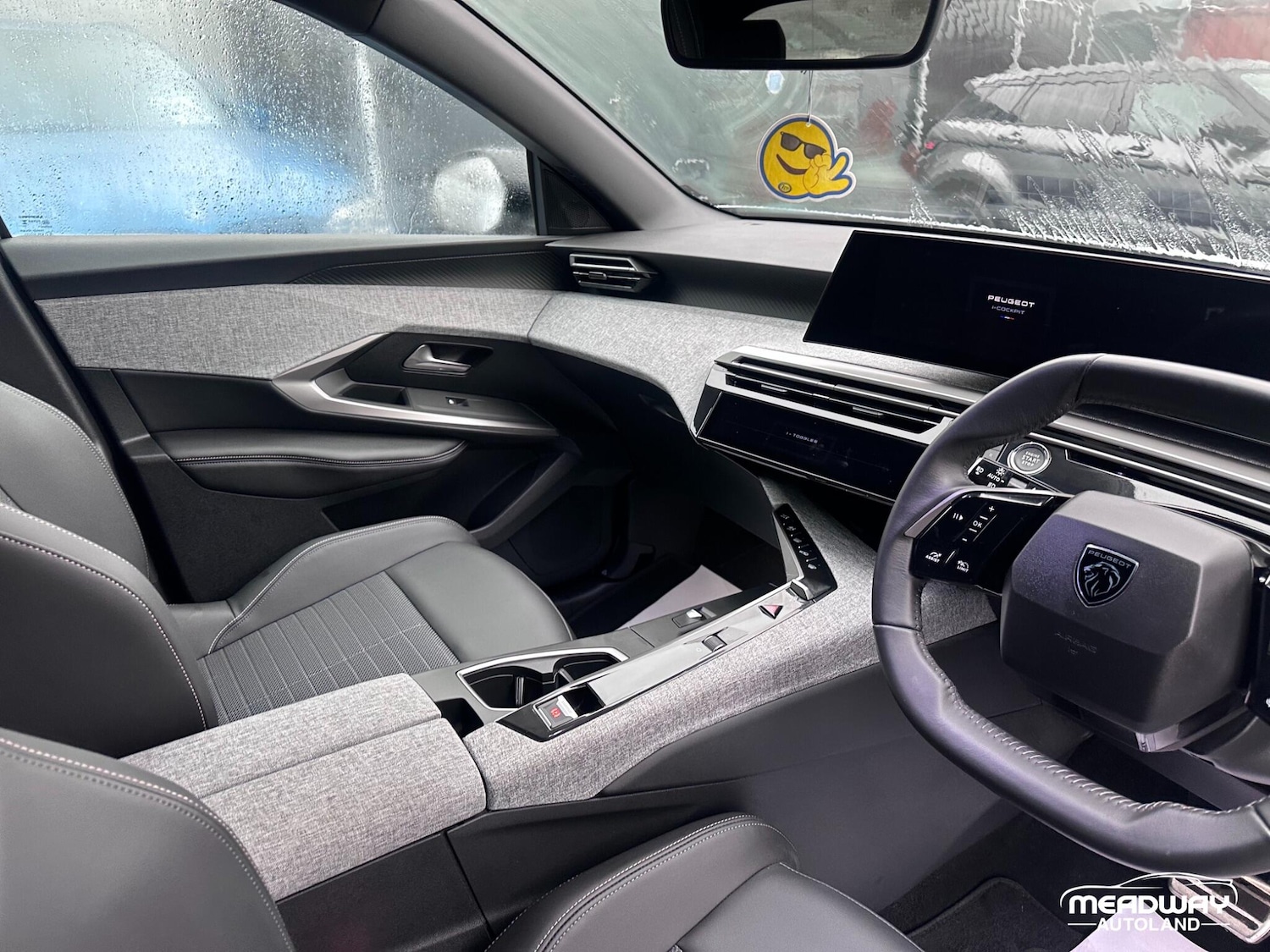 Used Peugeot E-3008 2025 for sale - 76952912: Photo 25