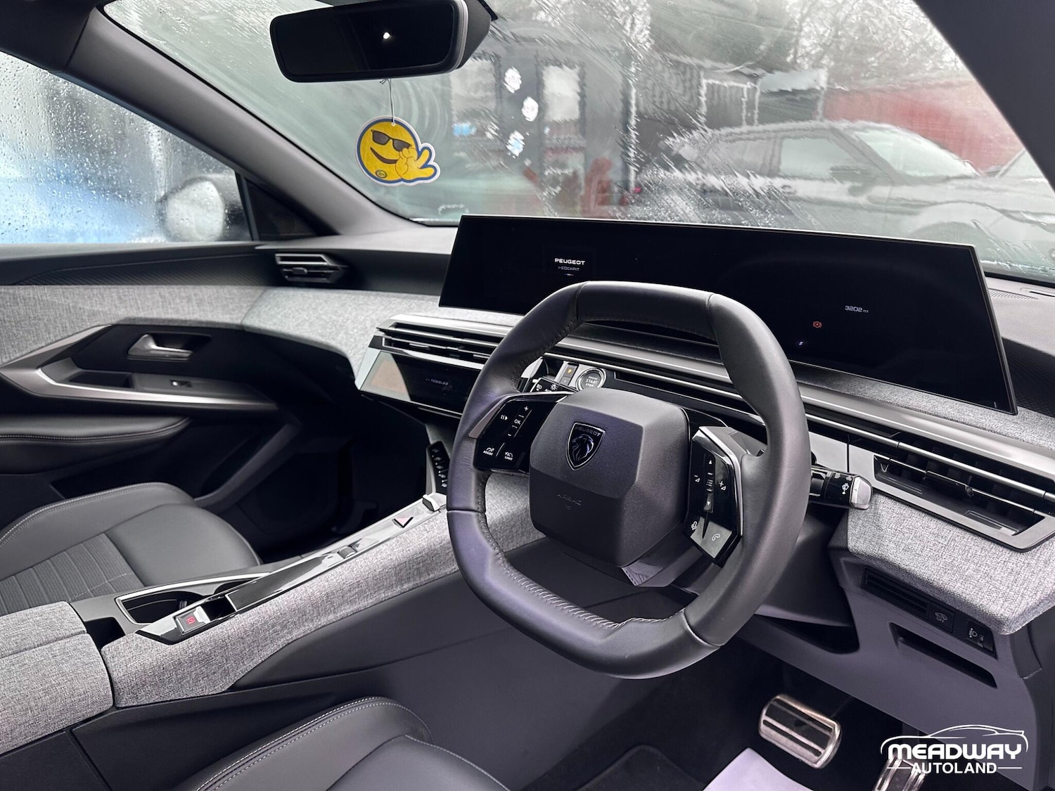 Used Peugeot E-3008 2025 for sale - 76952912: Photo 27
