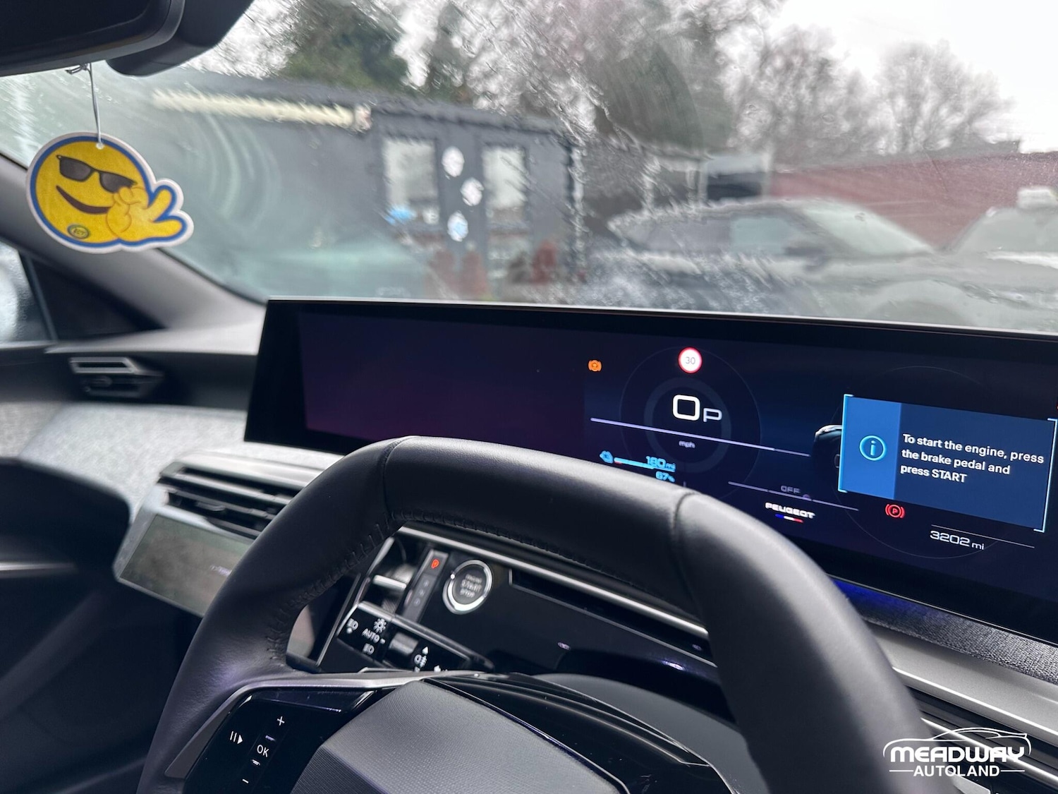 Used Peugeot E-3008 2025 for sale - 76952912: Photo 32