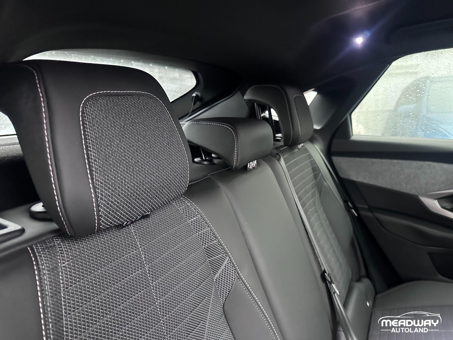 Used Peugeot E-3008 2025 for sale - 76952912: Photo 52