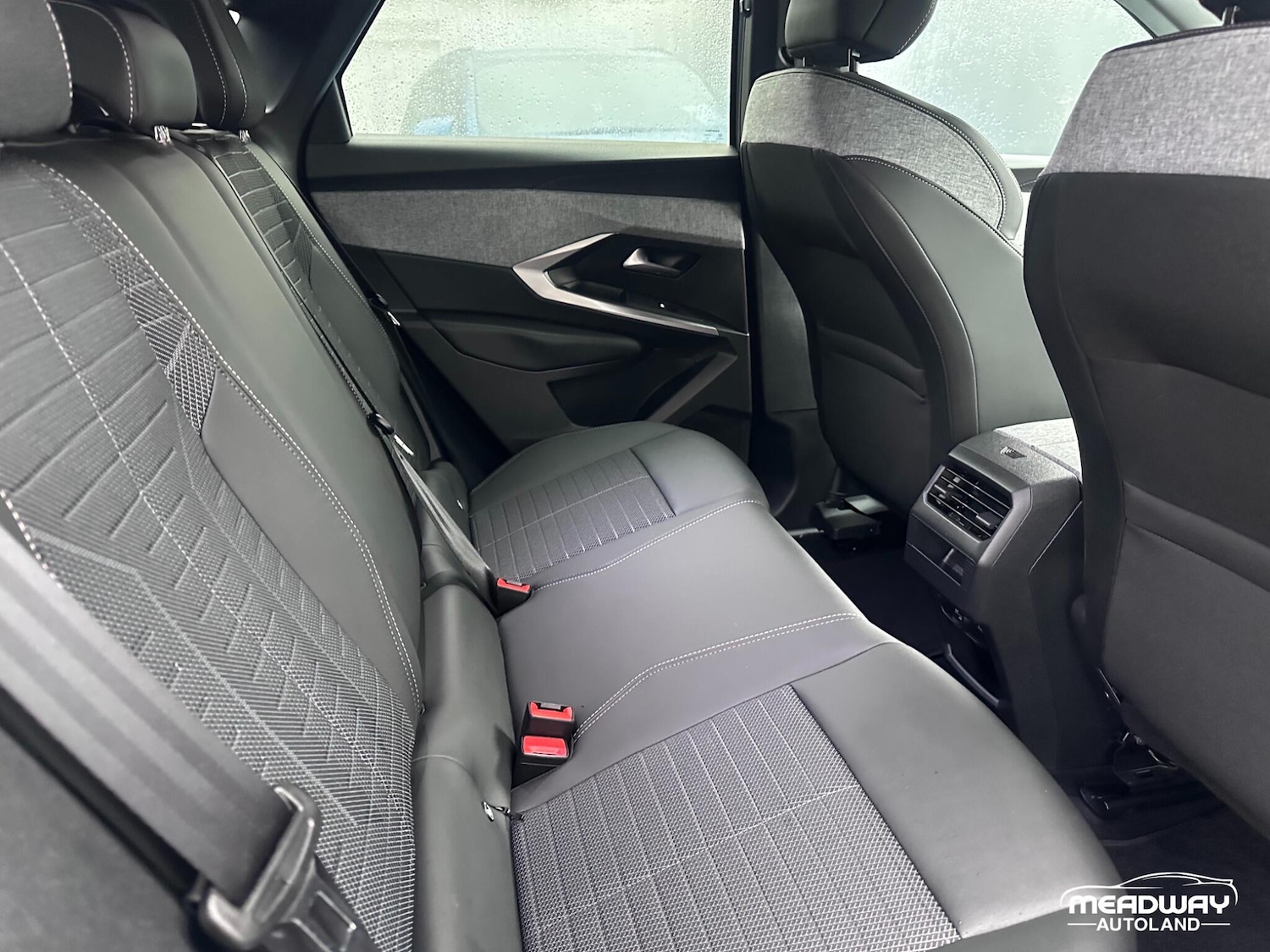 Used Peugeot E-3008 2025 for sale - 76952912: Photo 53