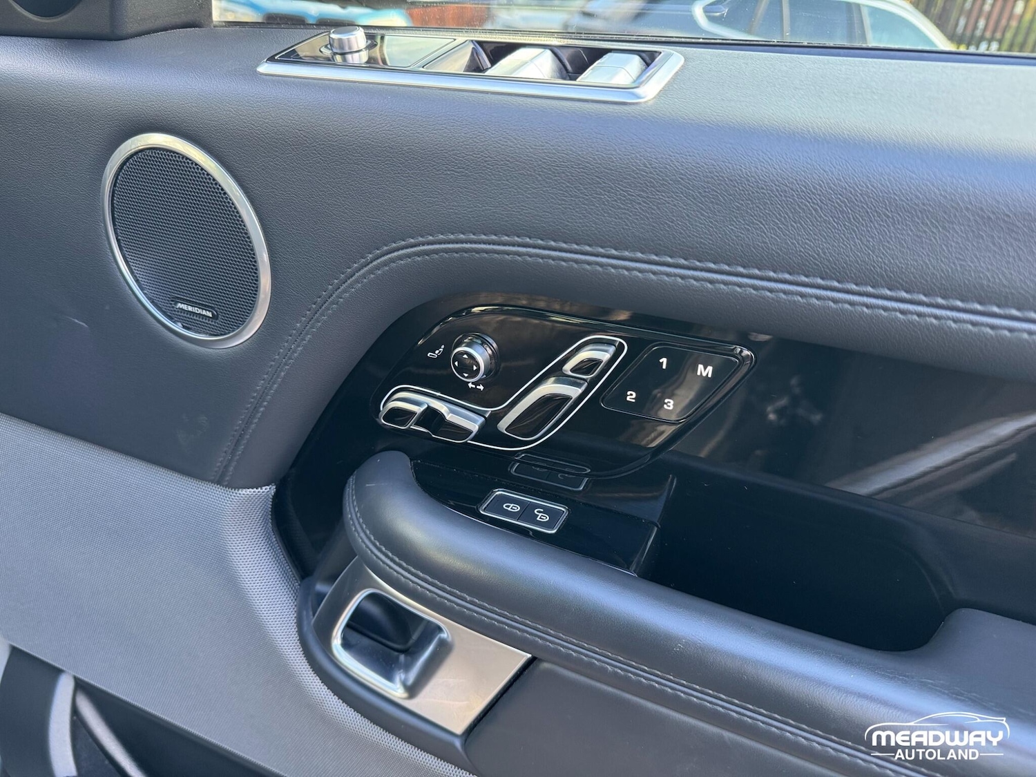 Used Land Rover Range Rover 2019 for sale - 76441060: Photo 31