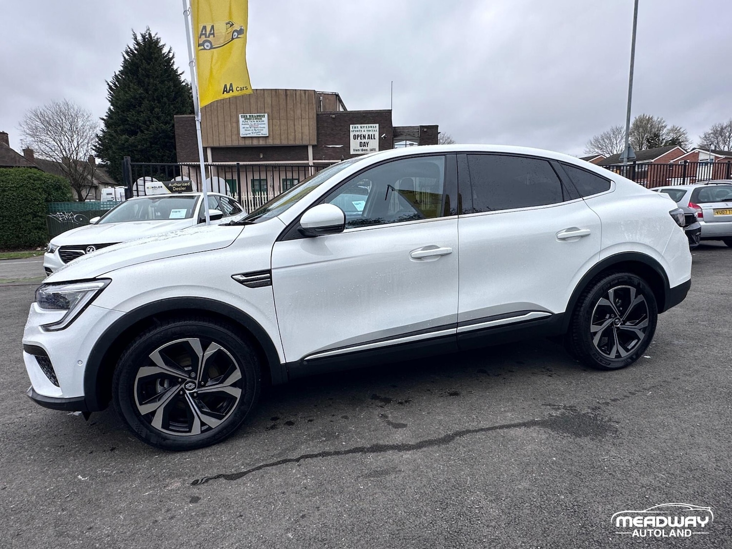 Used Renault Arkana for sale - 78136325: Photo 16