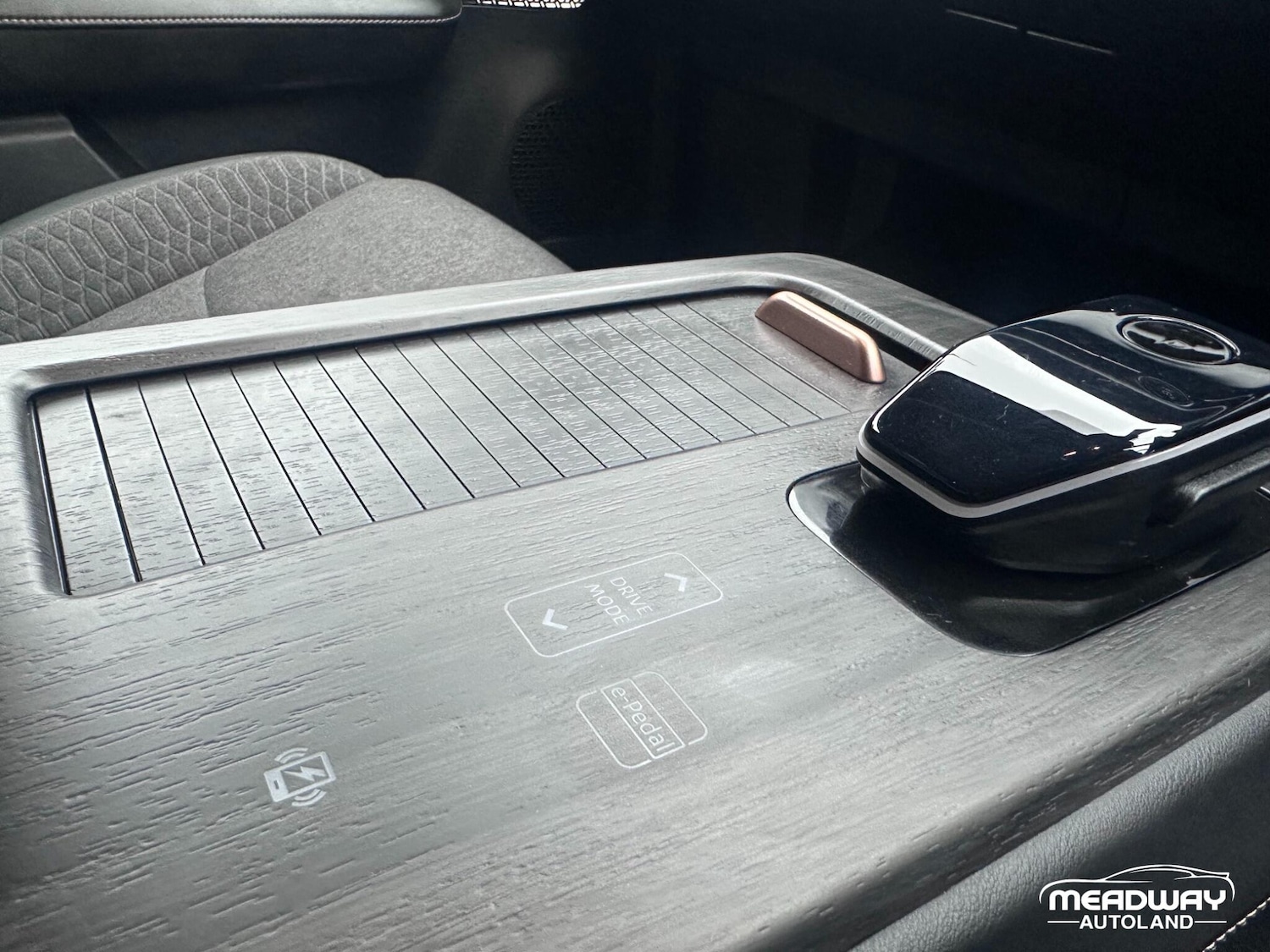 Used Nissan ARIYA 2024 for sale - 77041001: Photo 16