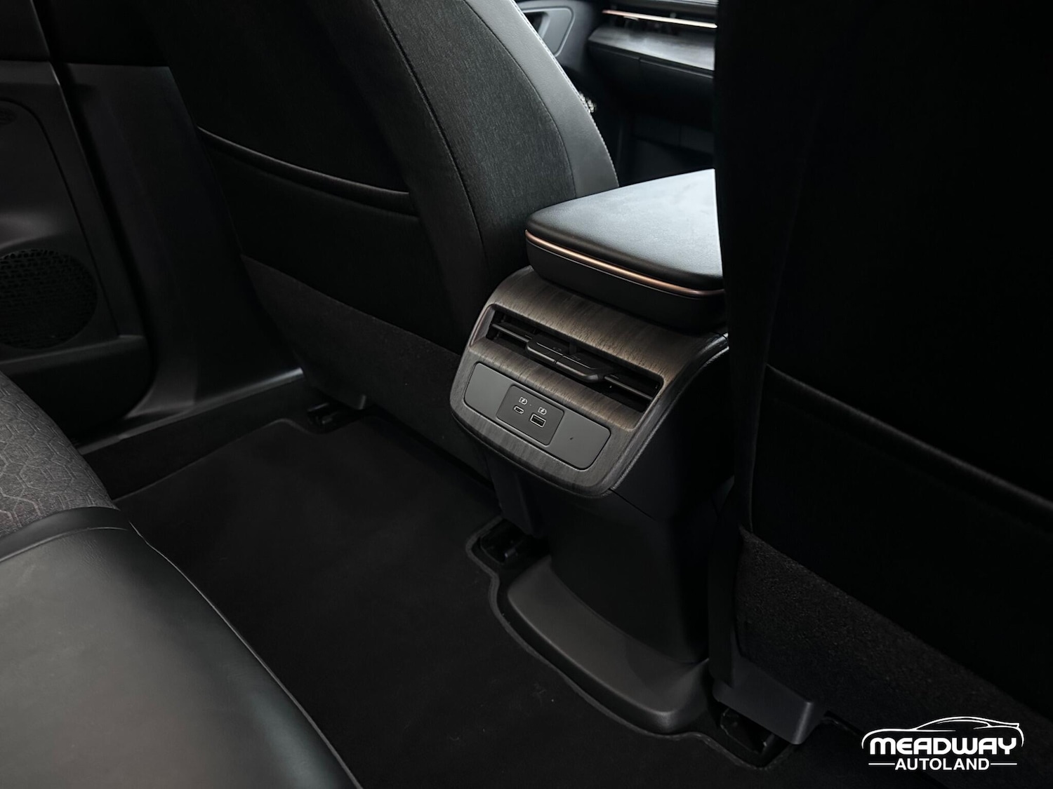 Used Nissan ARIYA 2024 for sale - 77041001: Photo 22