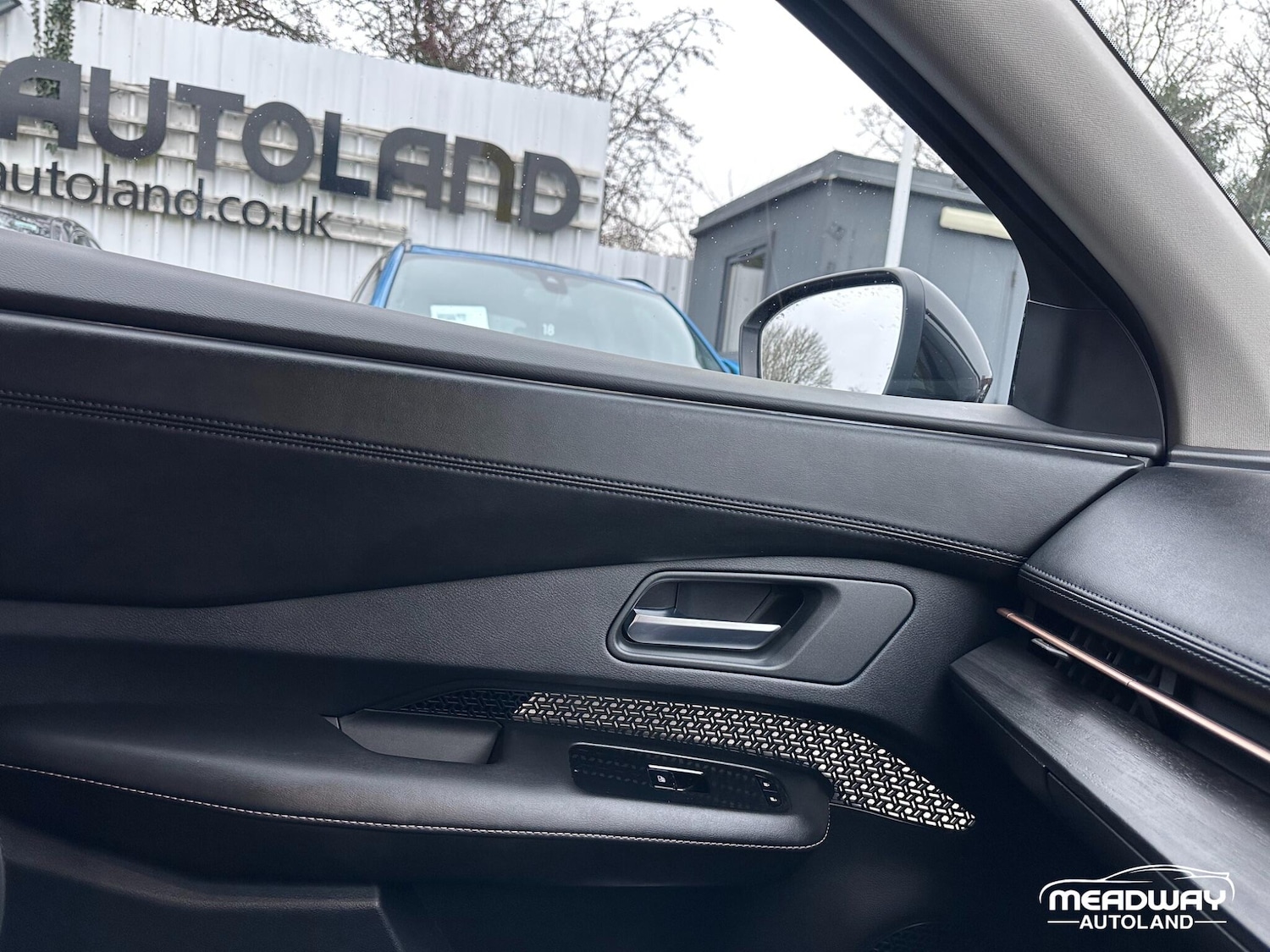 Used Nissan ARIYA 2024 for sale - 77041001: Photo 51