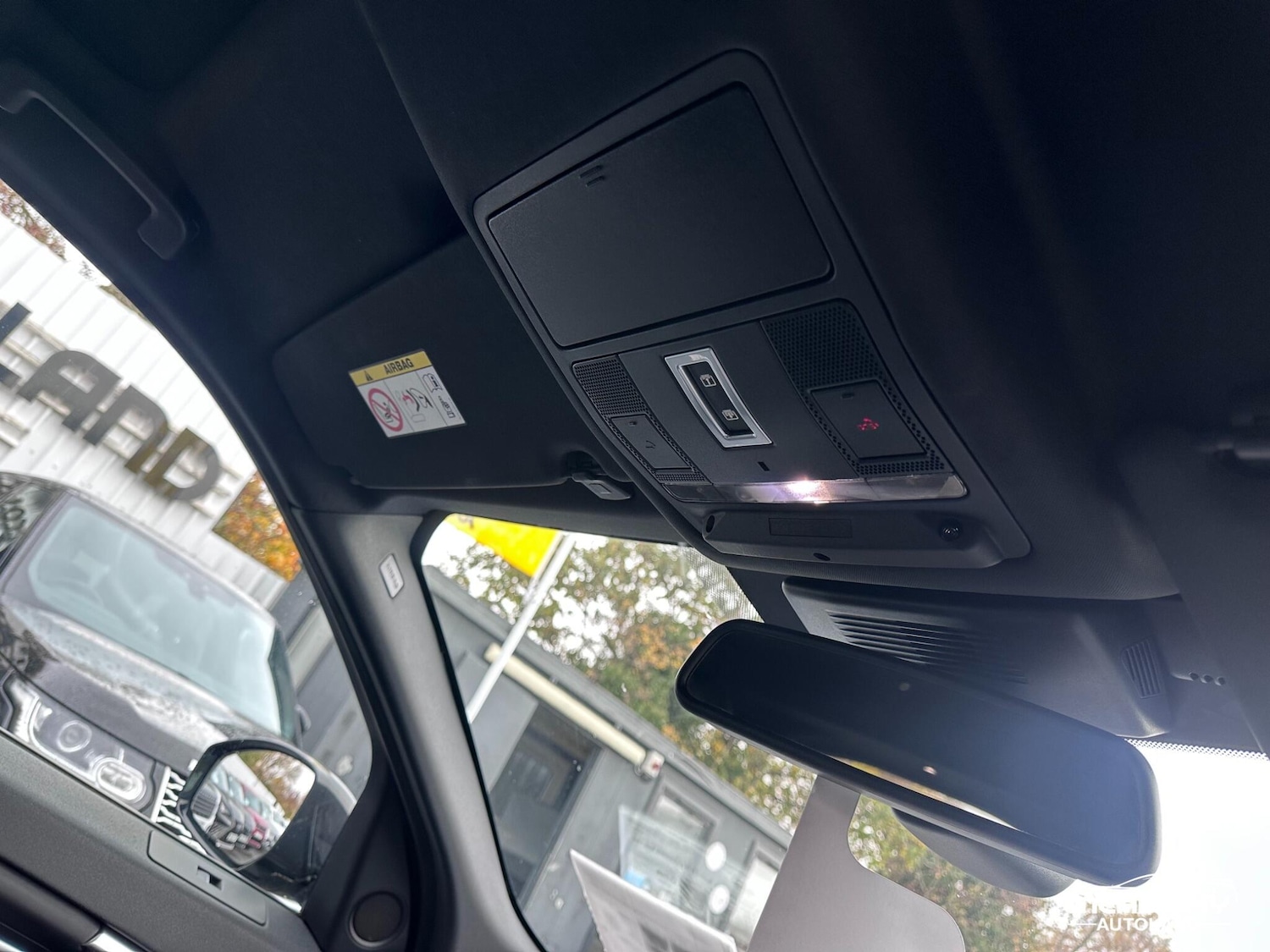 Used Land Rover Discovery Sport 2019 for sale - 76472776: Photo 24