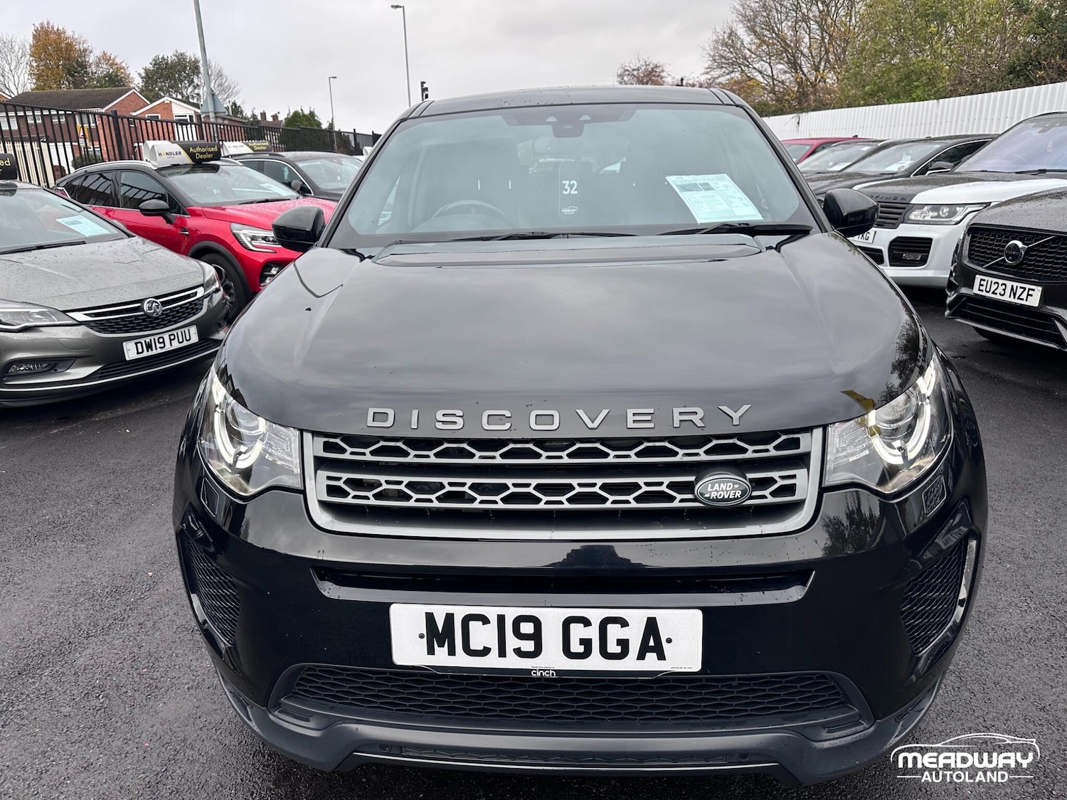 Used Land Rover Discovery Sport 2019 for sale - 76472776: Photo 4
